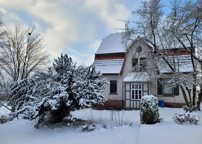 Alte Dorfschule Kohlgrund 巴特阿罗尔森