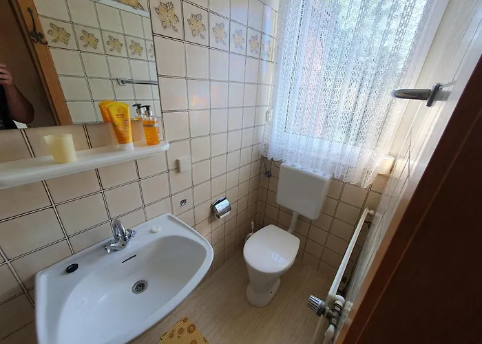 Alte Dorfschule Kohlgrund 巴特阿罗尔森